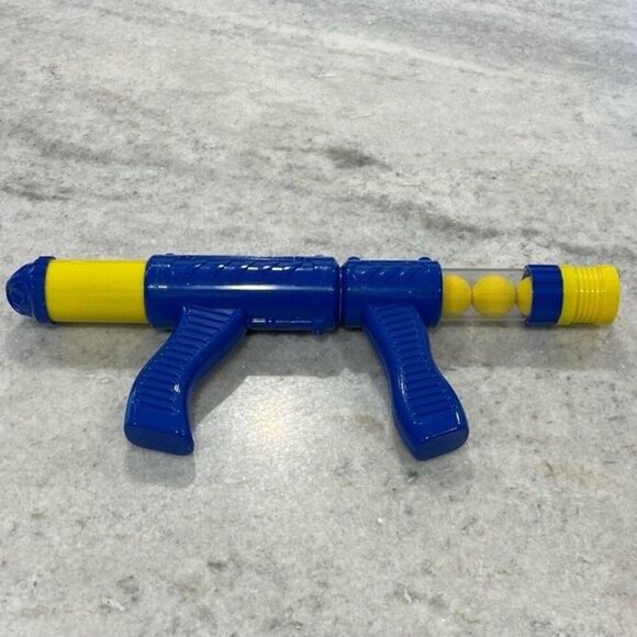 Kids Air Blaster Blue and Yellow with 5 balls - Picture 1 of 3